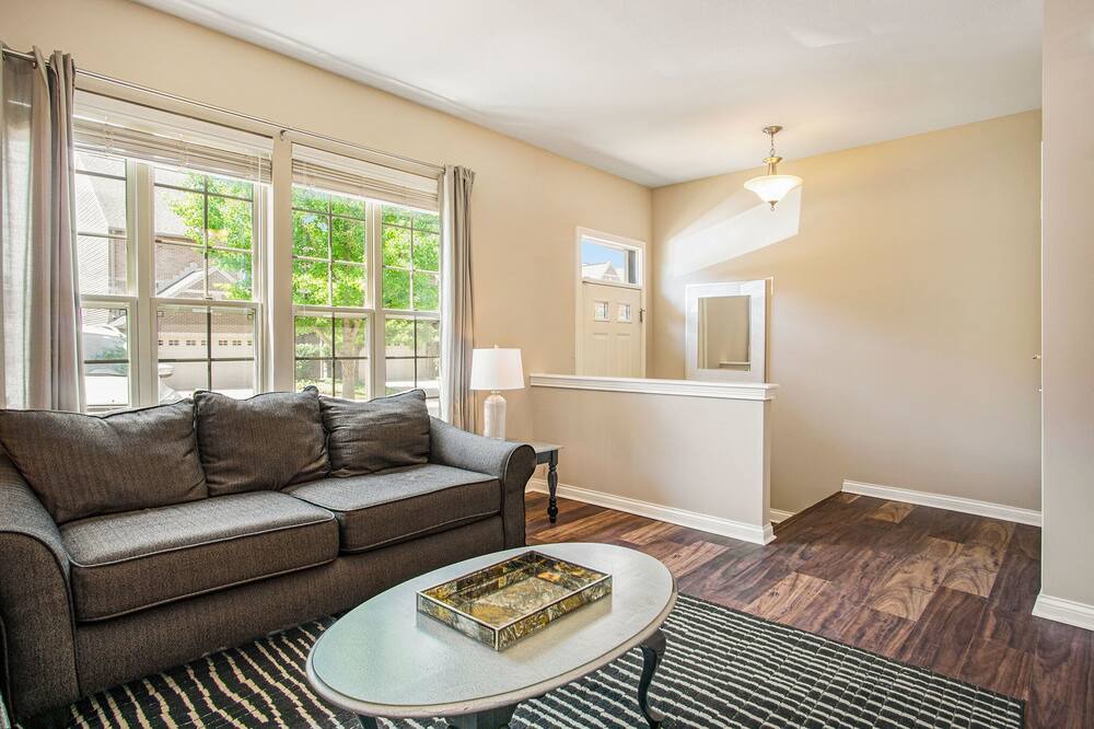 Photo of Bedroom in Notre Dame