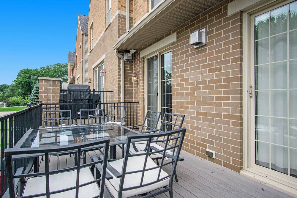 Photo of Patio Balcony in Notre Dame