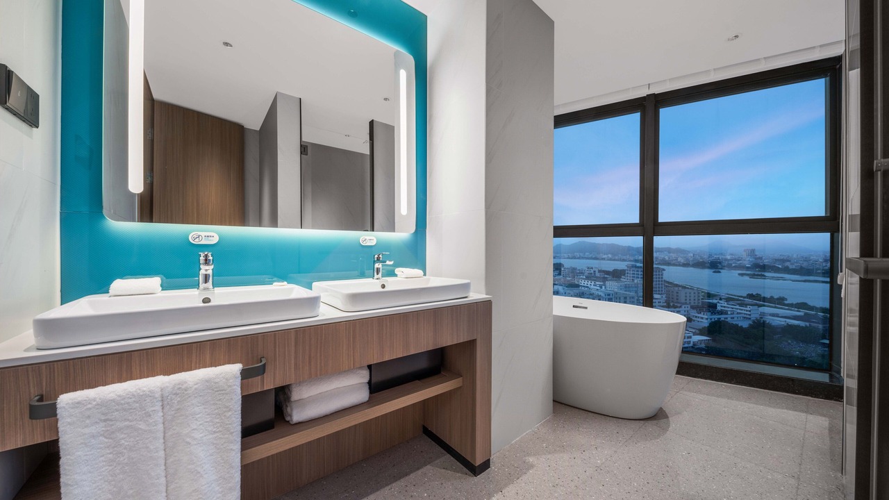 Photo of Bathroom in Chenghai
