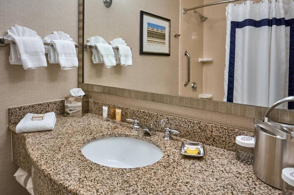 Photo of Bathroom in Staunton
