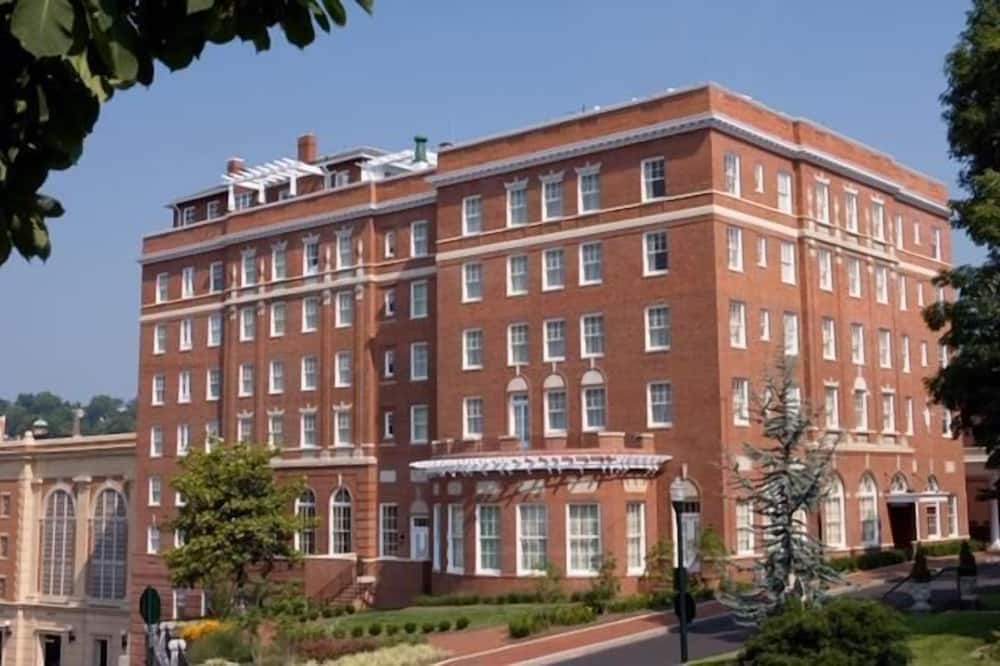 Photo of Outdoor in Staunton