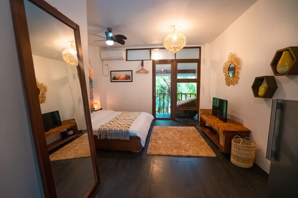 Photo of Bedroom in Catangnan