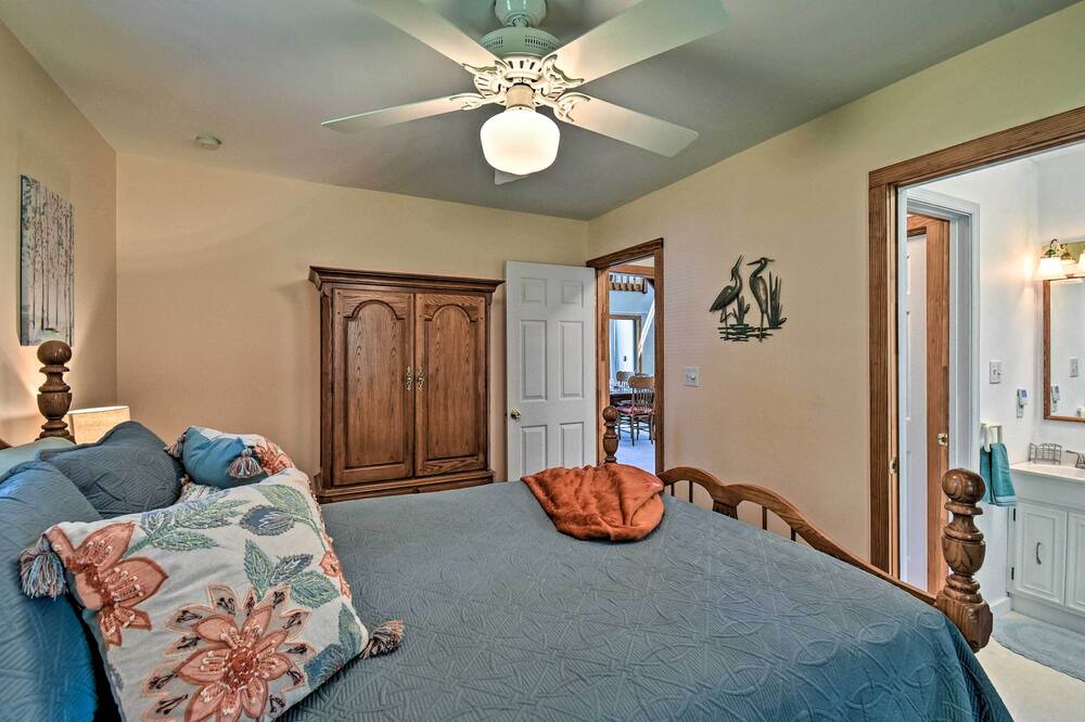 Photo of Bathroom in Port Haywood