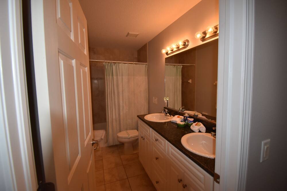 Photo of Bathroom in Homosassa