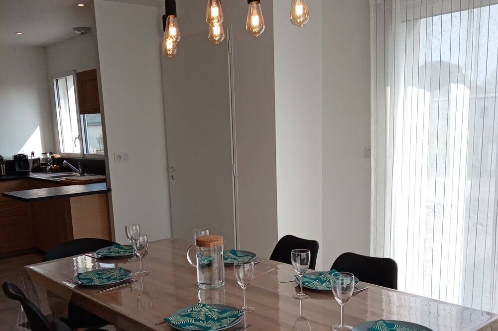 Photo of Kitchen in Treveneuc