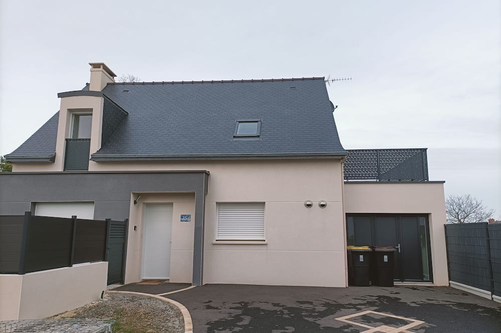 Photo of Outdoor in Treveneuc