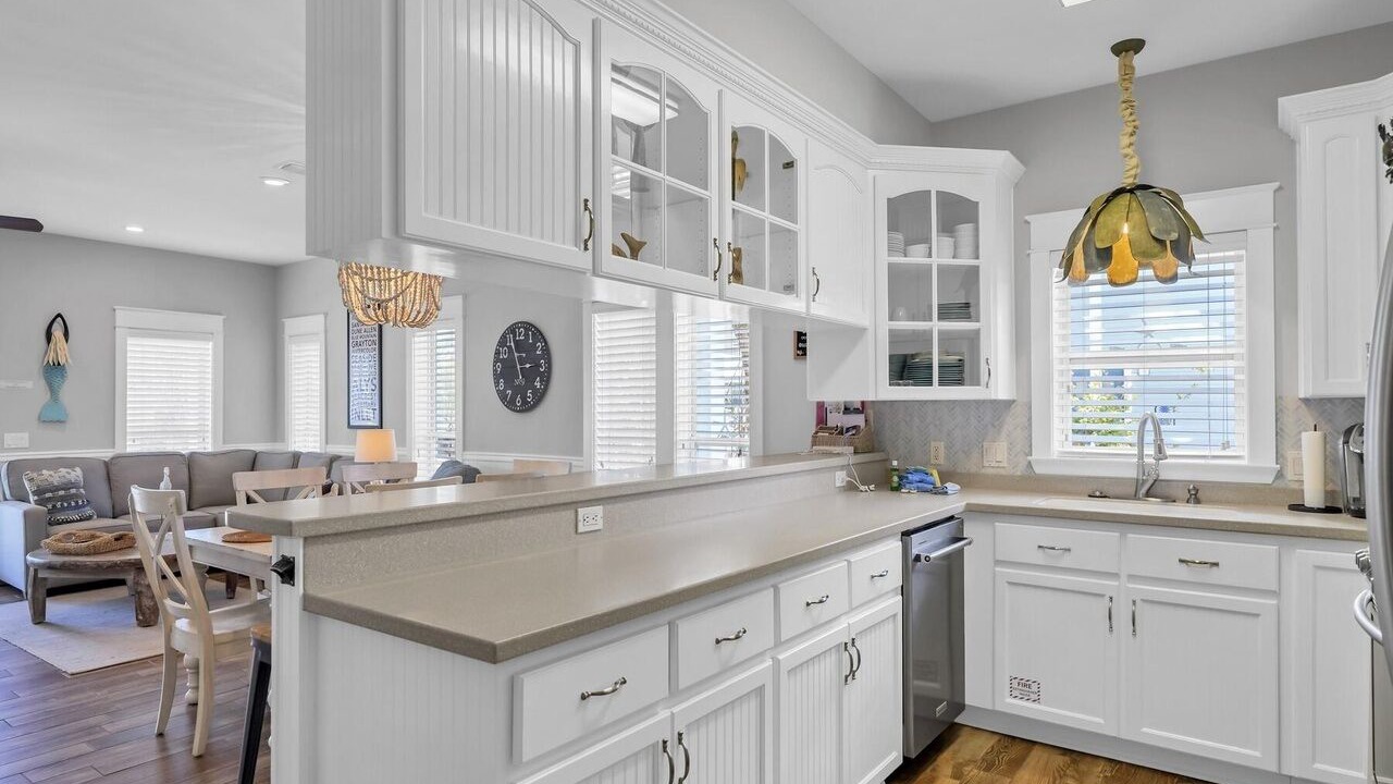 Photo of Kitchen in Village of Sugar Beach