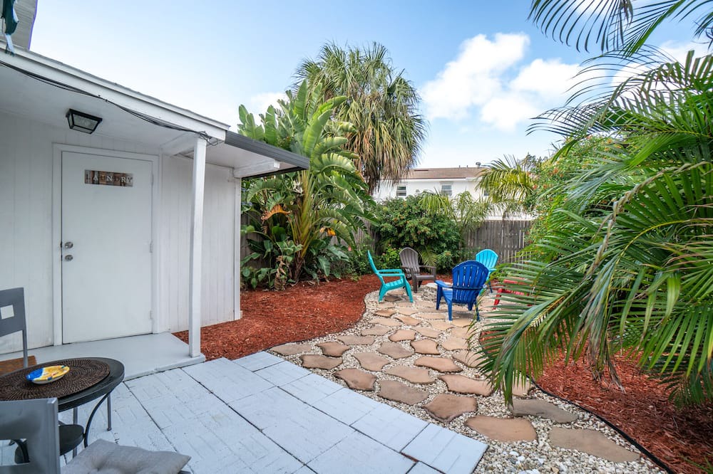 Photo of Patio Balcony in Cape Caneveral Beach Gardens