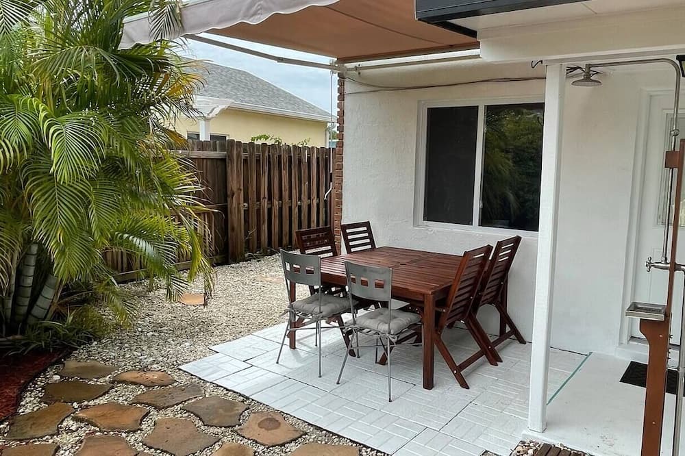 Photo of Outdoor in Cape Caneveral Beach Gardens