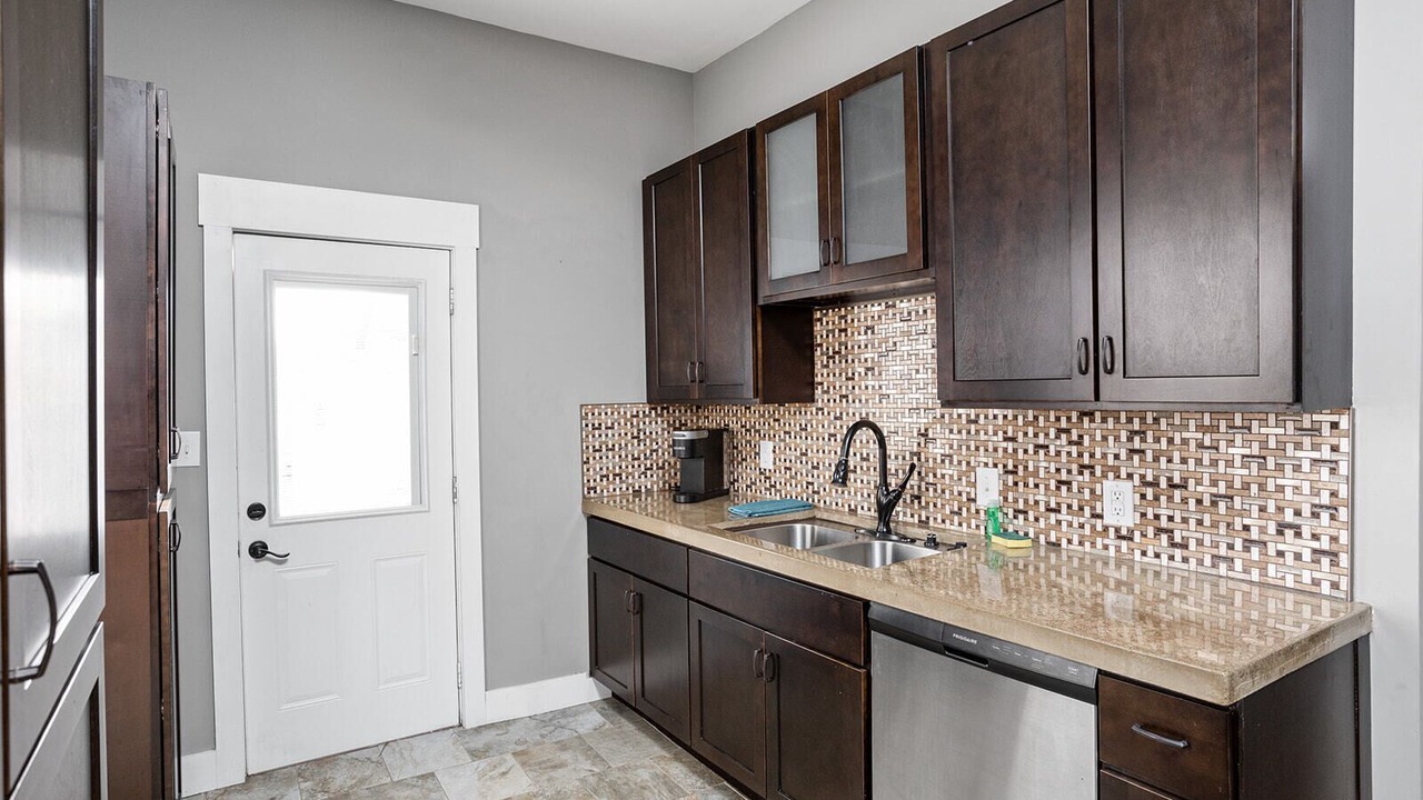 Photo of Kitchen in Fountain Square