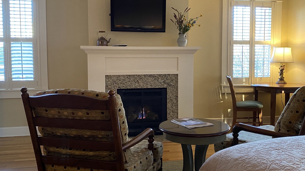 Photo of Livingroom in Bloomington