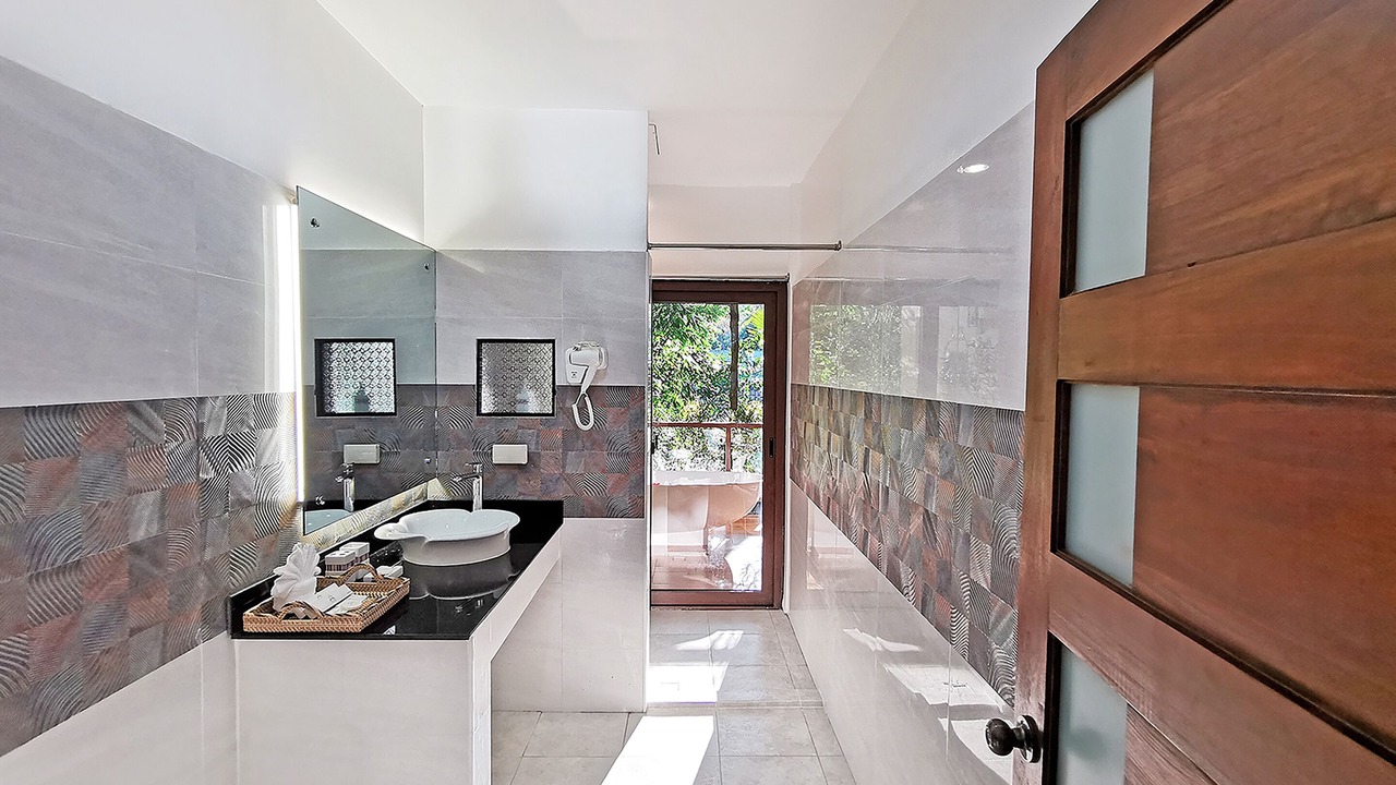 Photo of Bathroom in Loboc