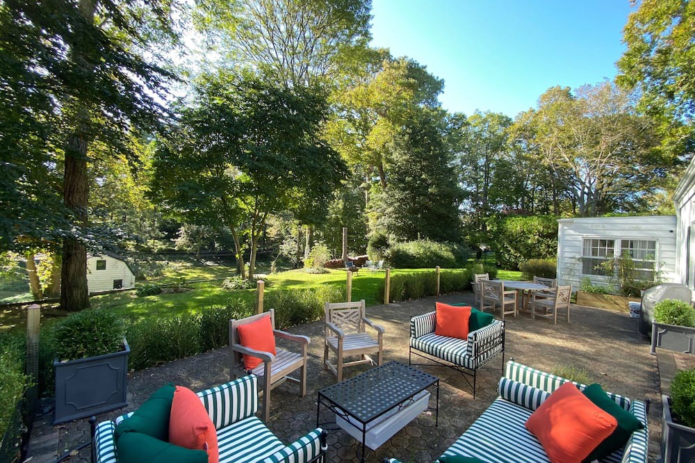 Photo of Patio Balcony in Locust Valley