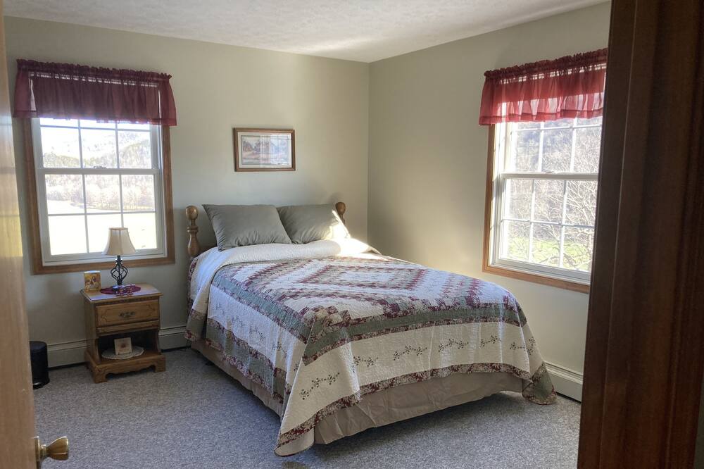 Photo of Bedroom in Harper