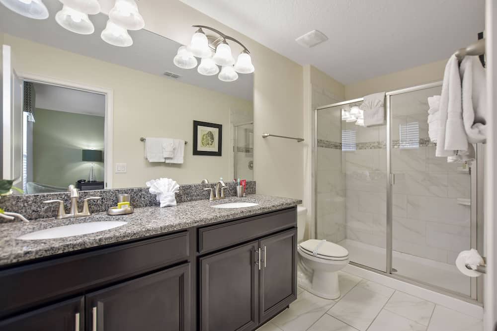 Photo of Bathroom in Loughman