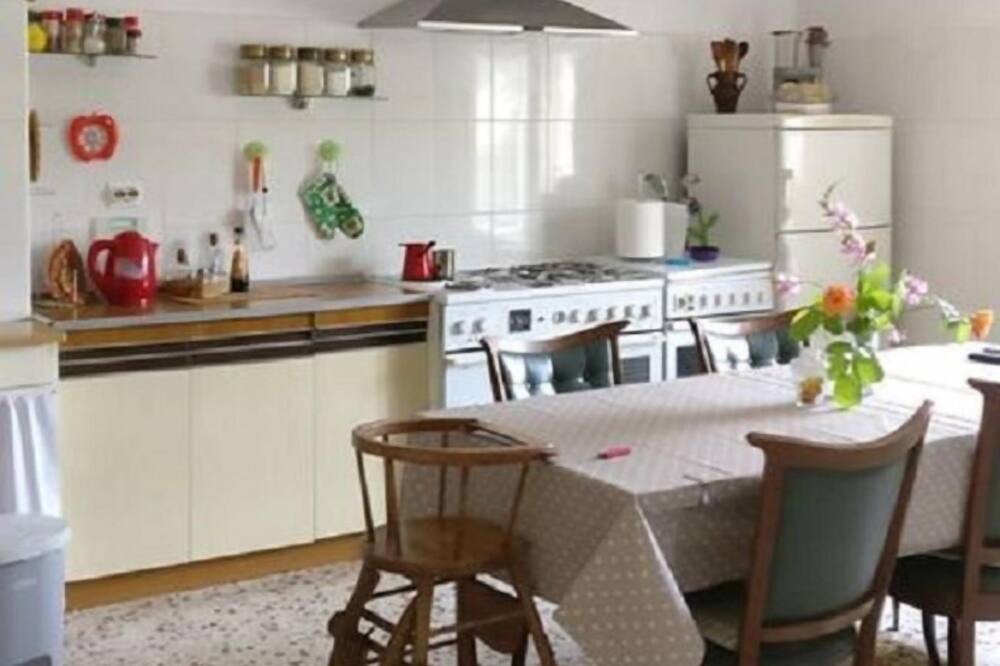 Photo of Kitchen in Sutivan