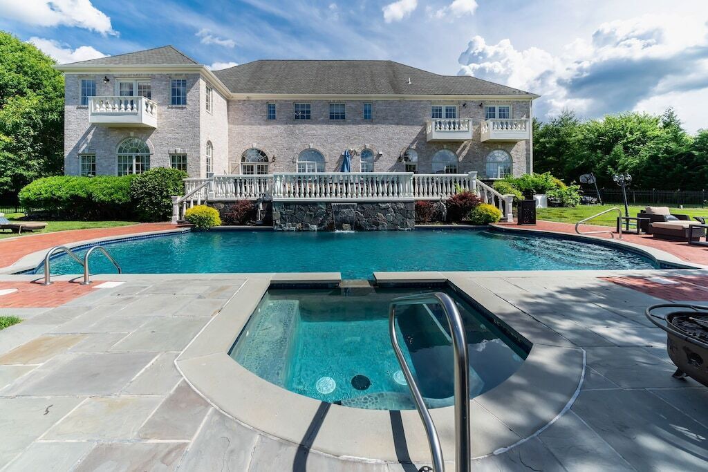 Photo of Outdoor in Glen Head