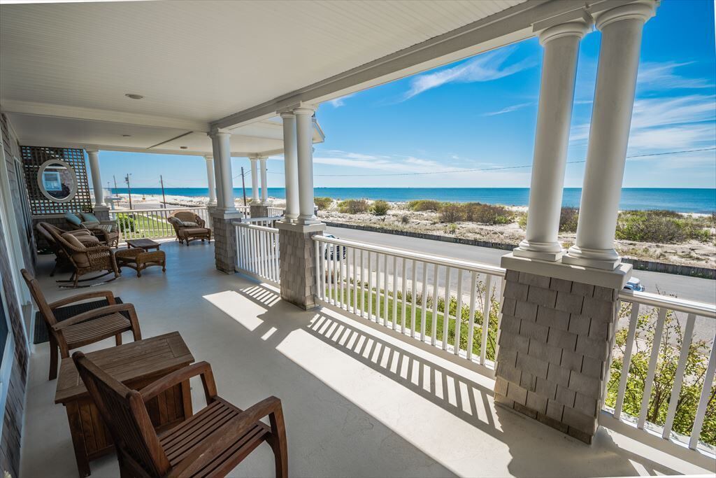 Photo of Patio Balcony in Admiral Estates