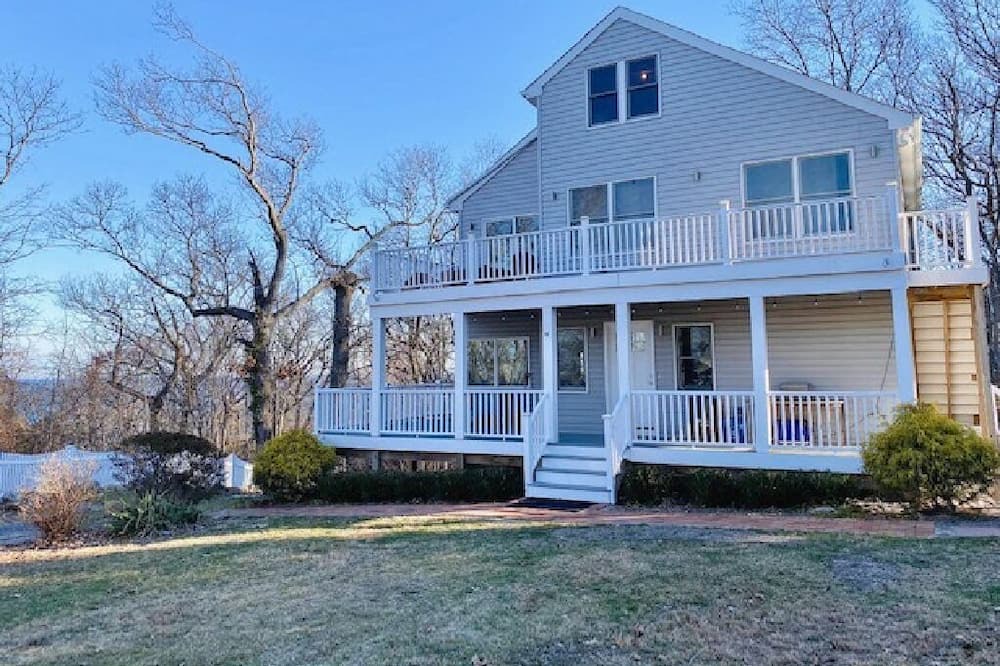 Photo of Outdoor in Miller Place
