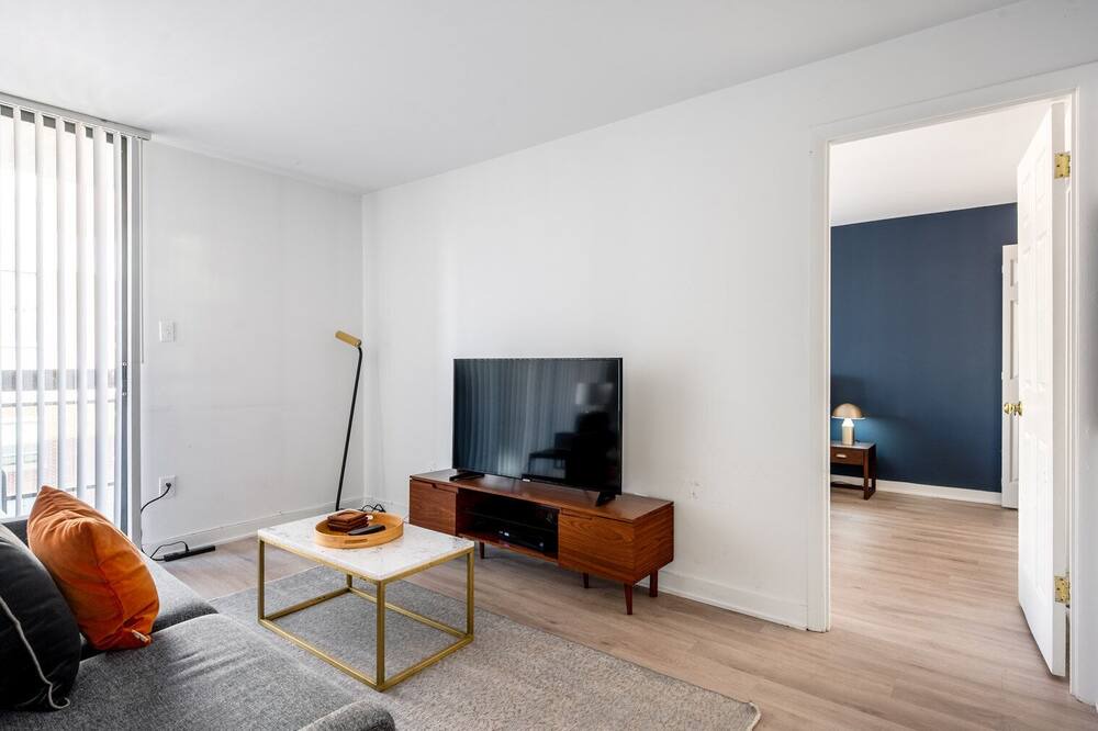 Photo of Livingroom in Foggy Bottom