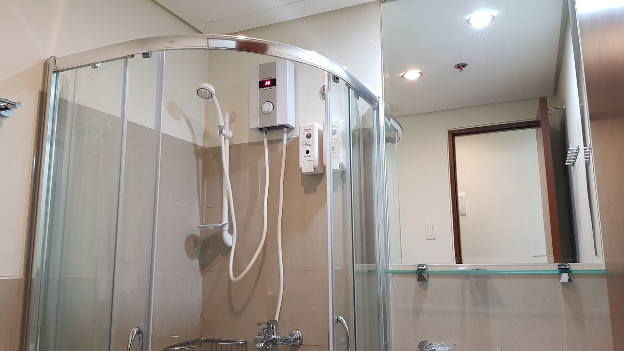 Photo of Bathroom in Legazpi Village