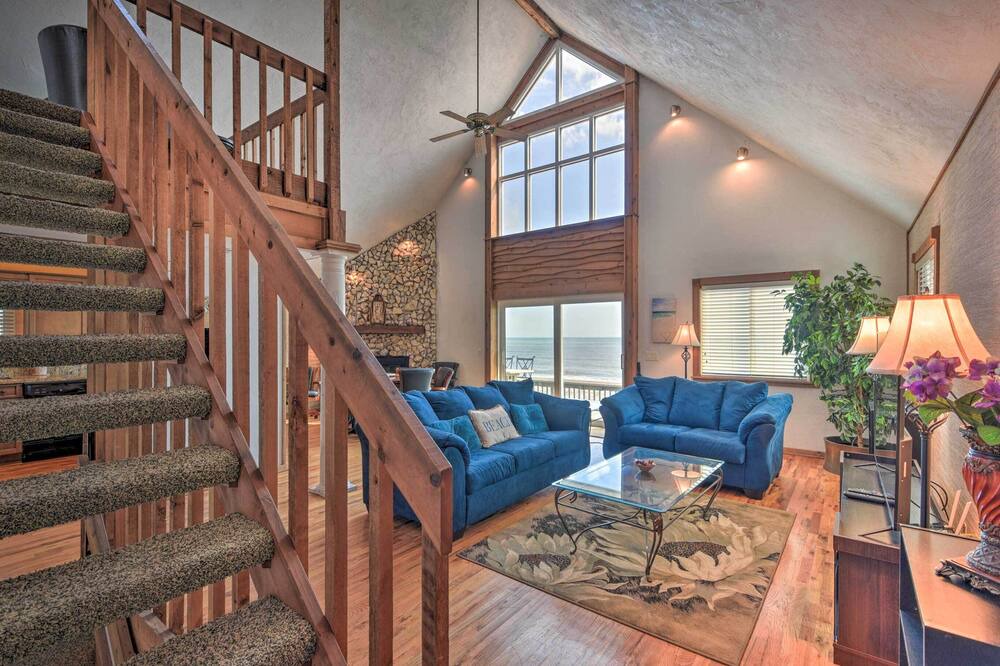 Photo of Livingroom in Painters Hill