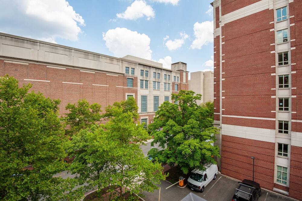 Photo of Outdoor in Foggy Bottom