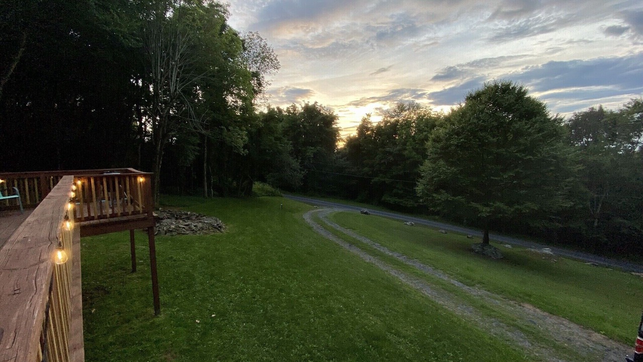 Photo of Outdoor in Stanley
