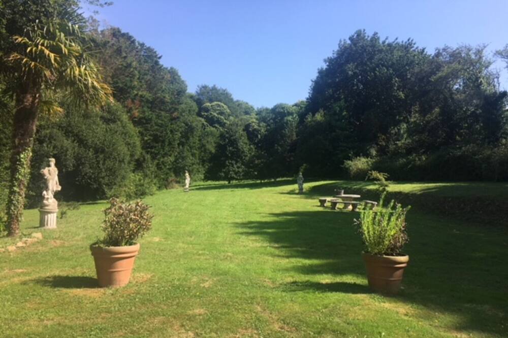 Photo of Outdoor in Planguenoual