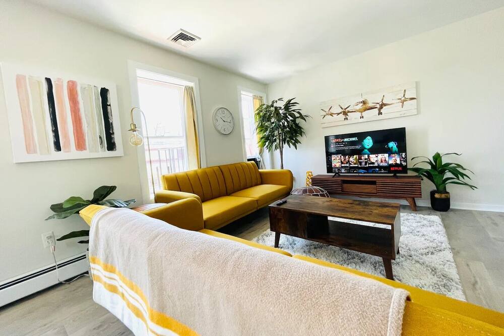 Photo of Livingroom in Warwick