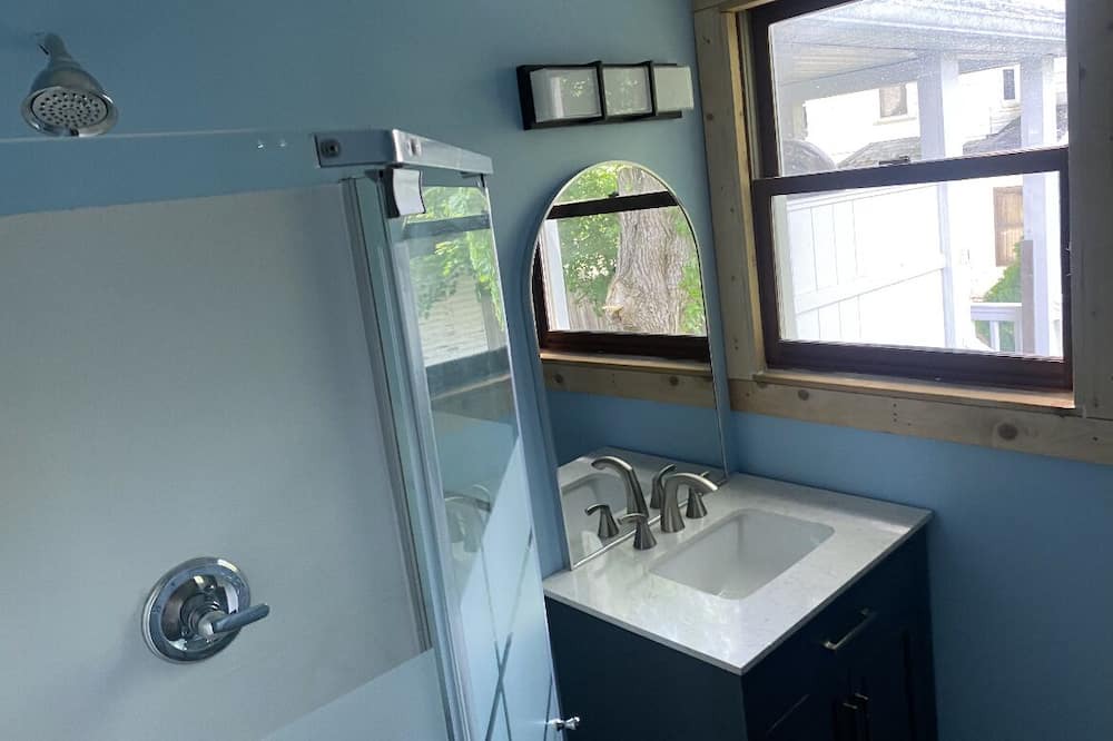 Photo of Bathroom in Walworth