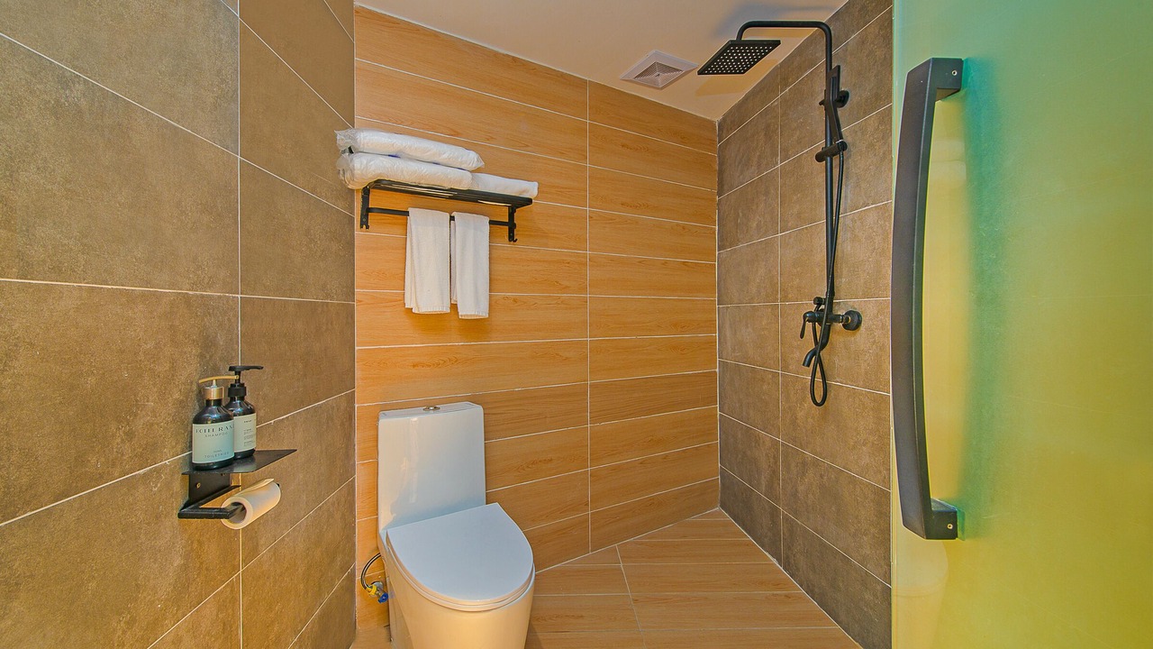 Photo of Bathroom in Buji