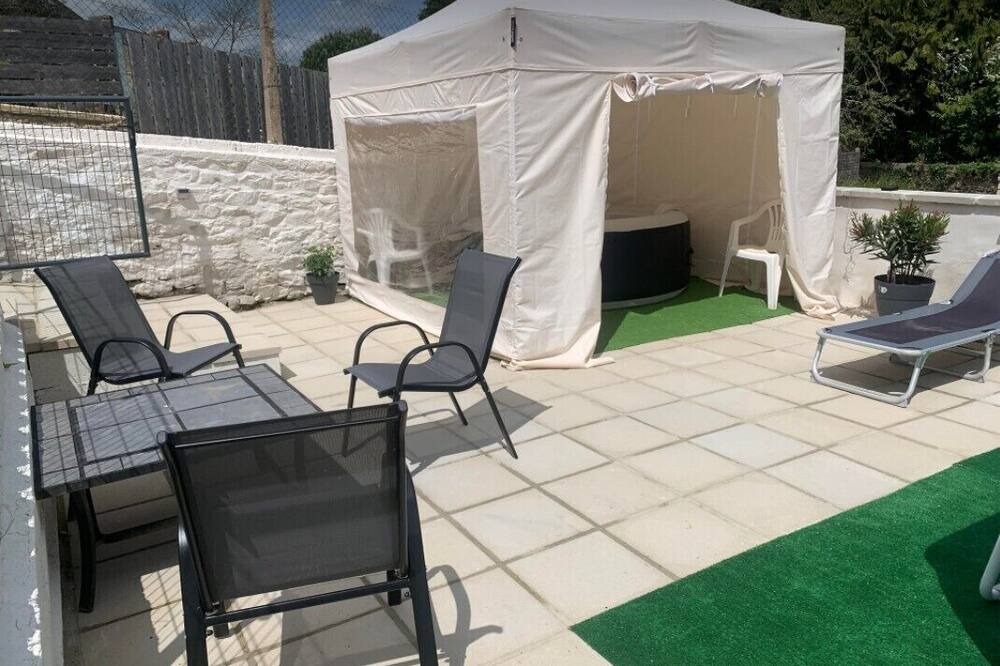 Photo of Patio Balcony in Josselin