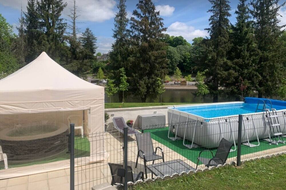 Photo of Outdoor in Josselin