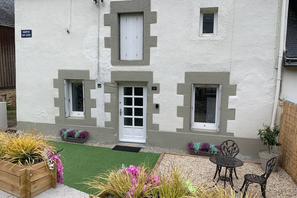 Photo of Outdoor in Josselin