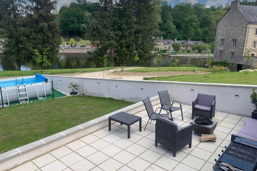 Photo of Patio Balcony in Josselin