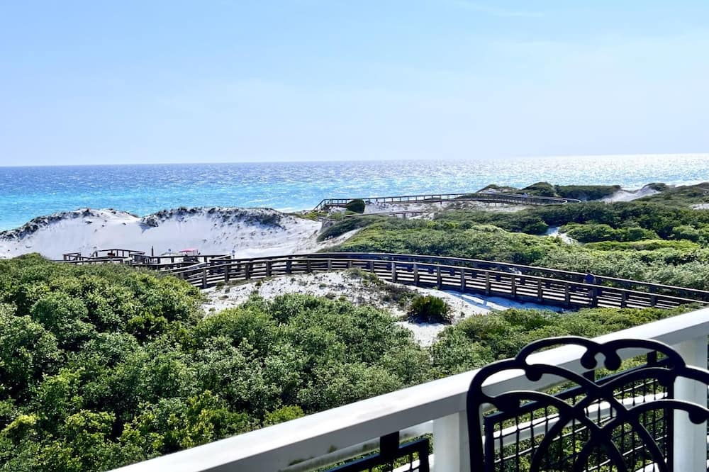 Photo of Patio Balcony in WaterSound Beach