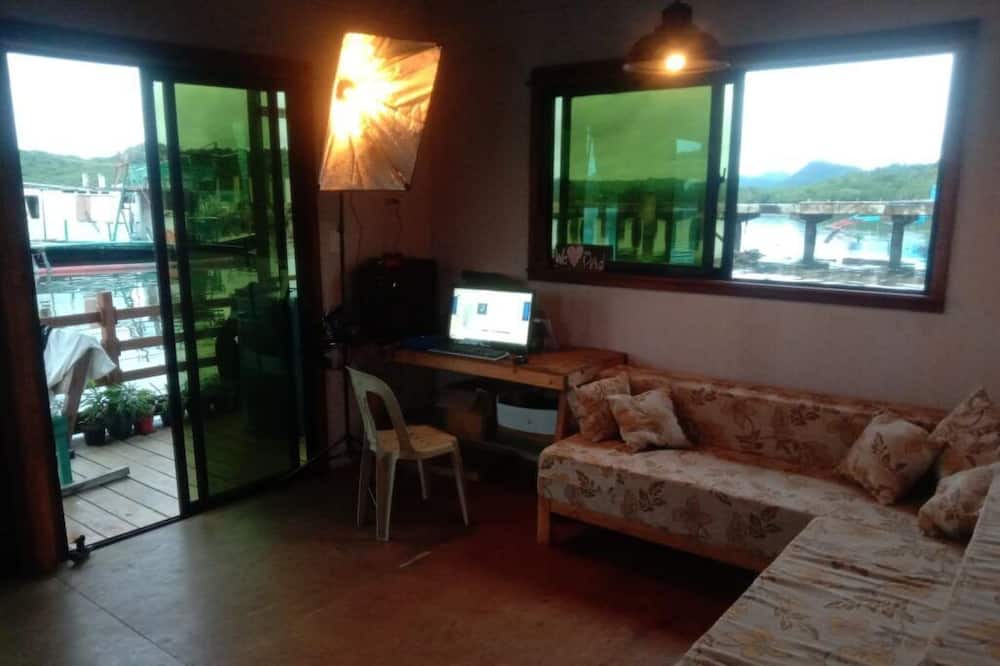 Photo of Livingroom in Coron