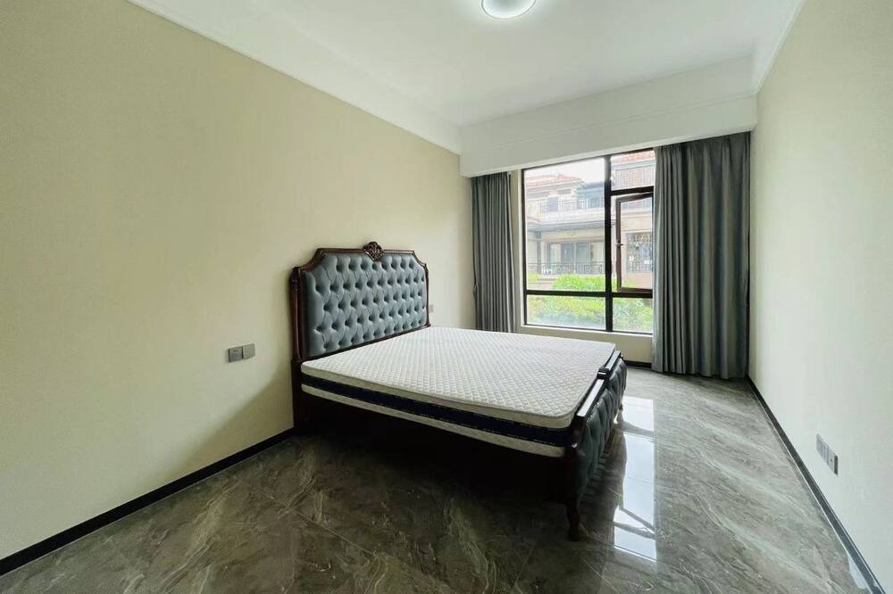 Photo of Bedroom in Futian CBD