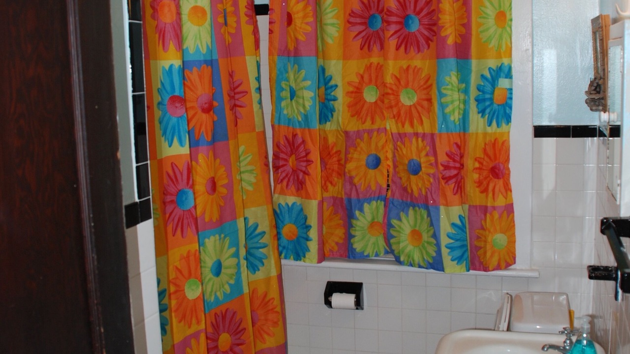 Photo of Bathroom in Cottage Line