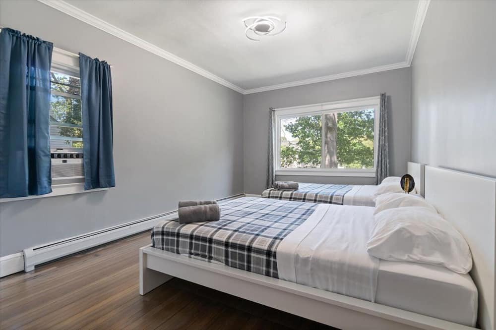 Photo of Bedroom in Ronkonkoma