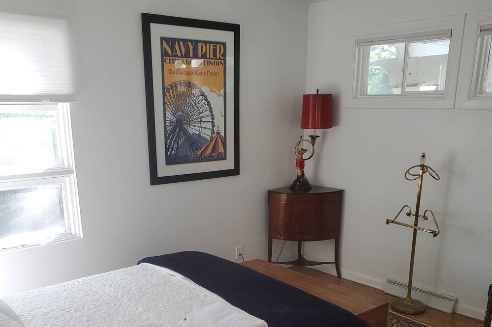 Photo of Bedroom in Notre Dame