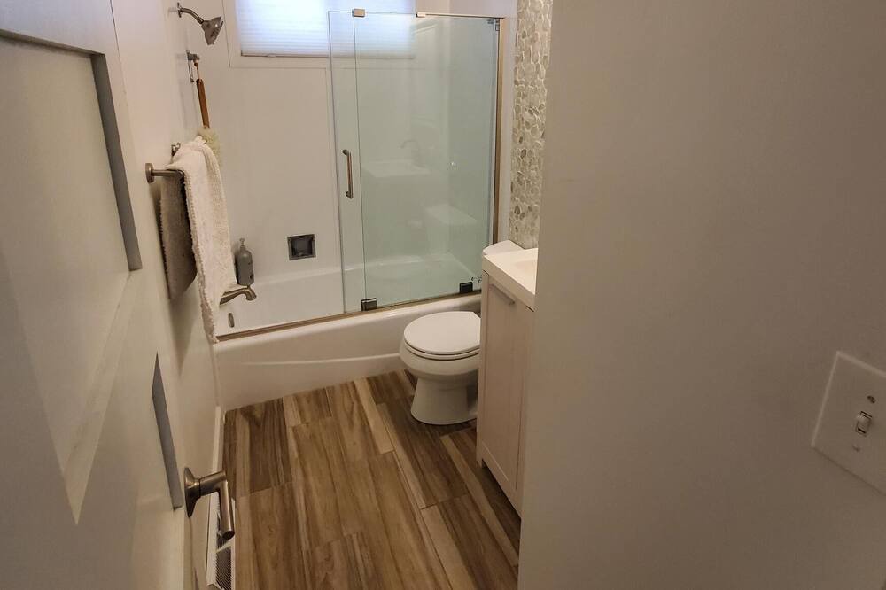 Photo of Bathroom in Notre Dame