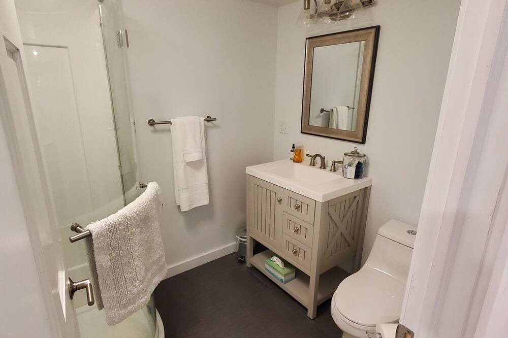 Photo of Bathroom in Notre Dame