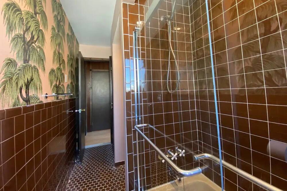 Photo of Bathroom in Long Island