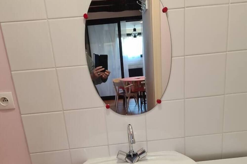 Photo of Bathroom in Theix-Noyalo