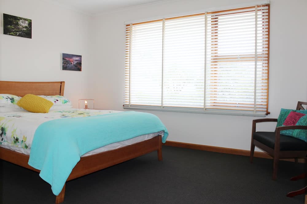 Photo of Bedroom in Howrah