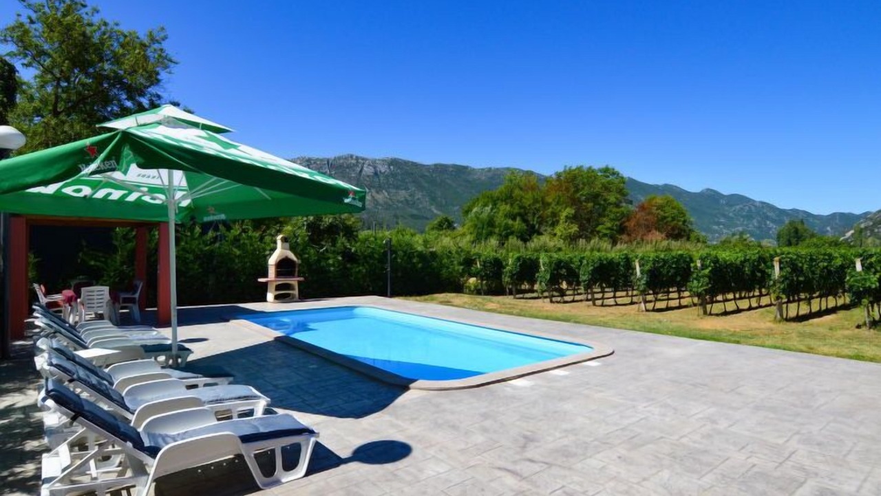 Photo of Outdoor in Dusina