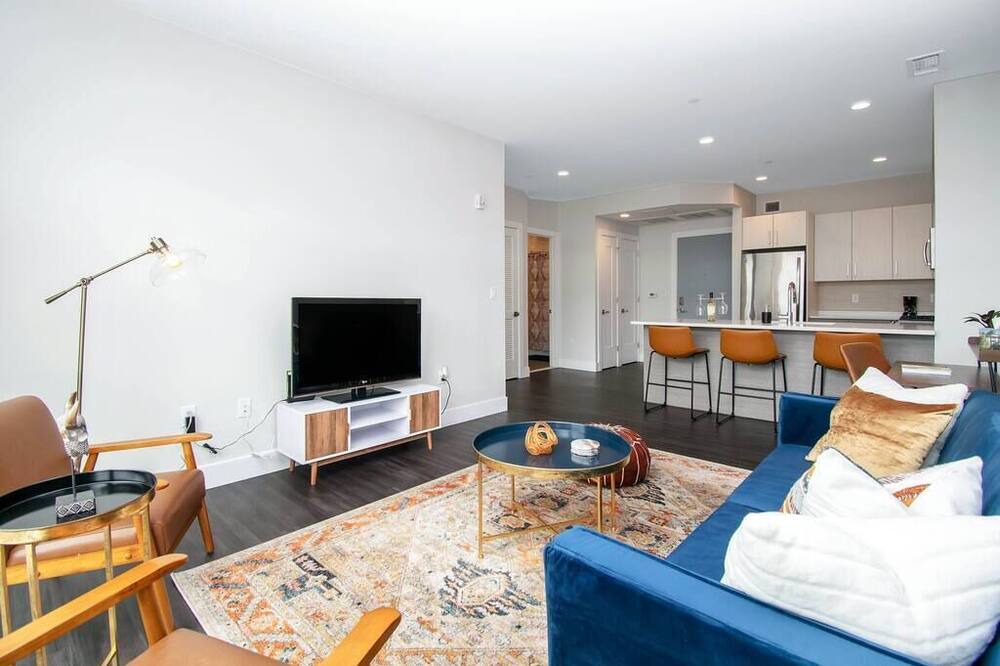 Photo of Livingroom in Black Rock Historic District