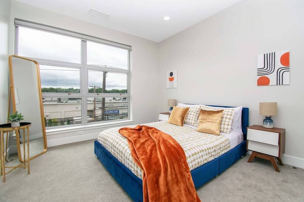 Photo of Bedroom in Black Rock Historic District